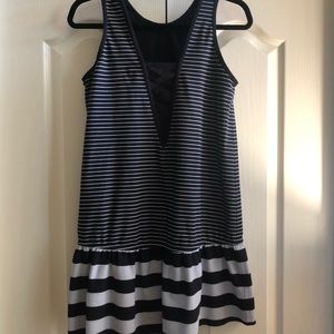 Lulu lemon reversible dress. Can be worn 4 ways!